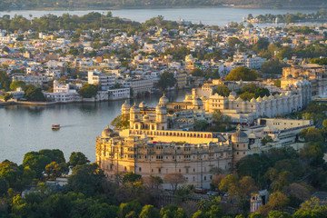 6 Days Jaipur, Pushkar, Ajmer & Udaipur Tour